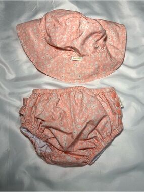 Tahari Baby Girls 18M Pink Floral Sun Hat & Swim Diaper Set NWOT UPF 50+ 2Pc